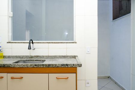 Casa para alugar com 2 quartos, 84m² em Santo Elias, Mesquita