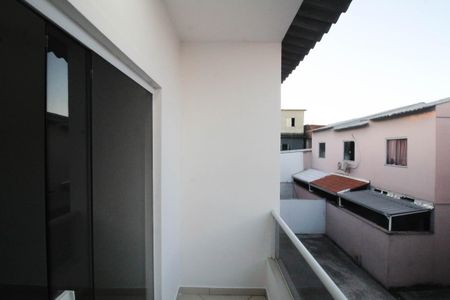 Casa para alugar com 84m², 2 quartos e 1 vaga Casa para alugar com 84m², 2 quartos e 1 vagaVaranda do Quarto 1