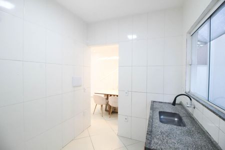 Casa para alugar com 84m², 2 quartos e 1 vaga Casa para alugar com 84m², 2 quartos e 1 vagaCozinha