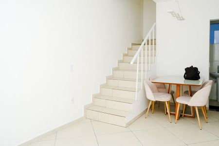 Casa para alugar com 2 quartos, 84m² em Santo Elias, Mesquita