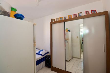 Quarto 1  de apartamento para alugar com 2 quartos, 44m² em Jardim das Margaridas, Salvador