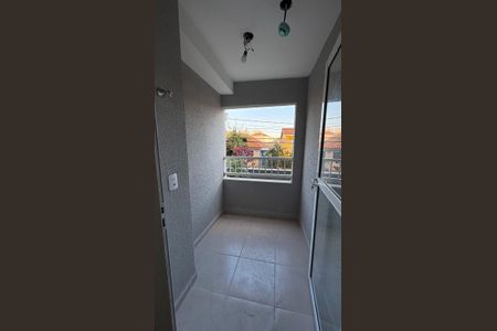 Apartamento para alugar com 30m², 2 quartos e sem vaga Apartamento para alugar com 30m², 2 quartos e sem vagaVaranda