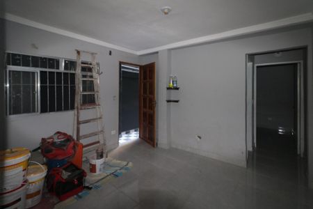 Sala de casa para alugar com 1 quarto, 40m² em Taboão, Diadema