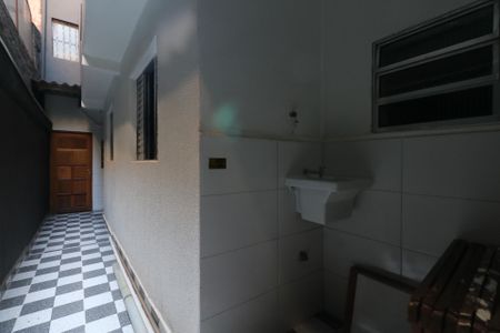 Casa para alugar com 40m², 1 quarto e sem vagaÁrea de Serviço