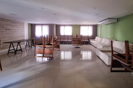 Apartamento à venda com 70m², 2 quartos e 1 vagaÁrea comum