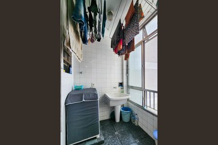Apartamento à venda com 82m², 2 quartos e 1 vaga Apartamento à venda com 82m², 2 quartos e 1 vagaÁrea de Serviço