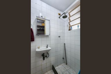 Apartamento à venda com 82m², 2 quartos e 1 vaga Apartamento à venda com 82m², 2 quartos e 1 vagaBanheiro de Serviço