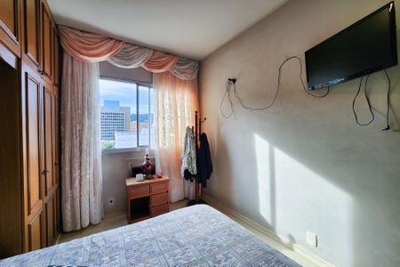 Apartamento à venda com 82m², 2 quartos e 1 vaga Apartamento à venda com 82m², 2 quartos e 1 vagaSuíte