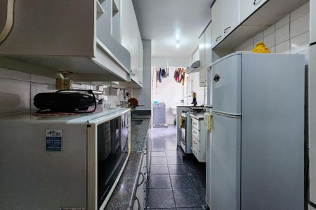 Apartamento à venda com 82m², 2 quartos e 1 vaga Apartamento à venda com 82m², 2 quartos e 1 vagaCozinha