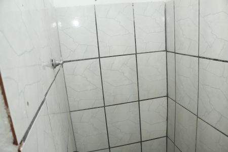 Banheiro de apartamento para alugar com 1 quarto, 32m² em Confidencia, Nova Iguaçu