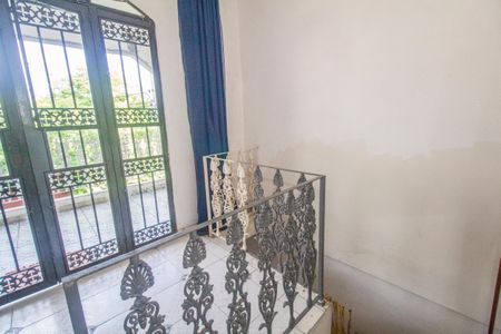 Casa à venda com 200m², 4 quartos e 1 vagaHall