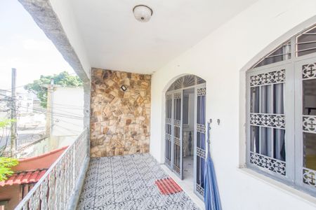 Casa à venda com 200m², 4 quartos e 1 vagaVaranda