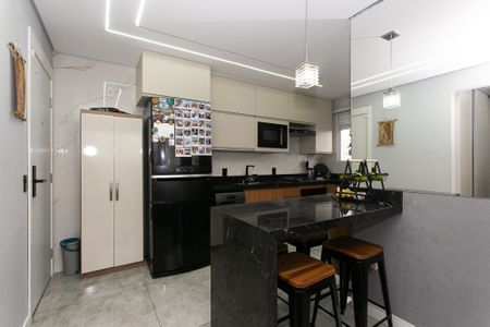 Apartamento à venda com 38m², 2 quartos e 1 vaga Apartamento à venda com 38m², 2 quartos e 1 vagaSala