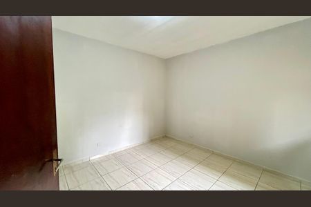 Casa para alugar com 60m², 1 quarto e sem vagaQuarto 
