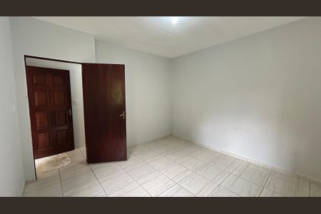 Casa para alugar com 60m², 1 quarto e sem vagaQuarto 