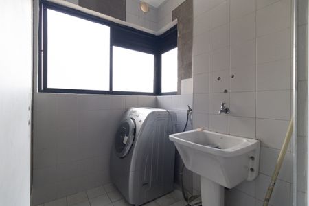 Apartamento à venda com 63m², 2 quartos e 1 vaga Apartamento à venda com 63m², 2 quartos e 1 vagaLavanderia