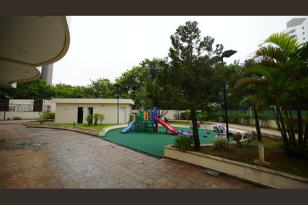 Apartamento à venda com 141m², 3 quartos e 3 vagasÁrea comum - Playground