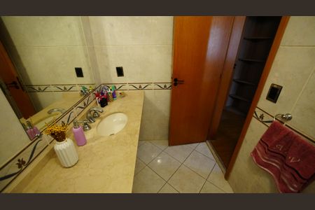 Apartamento à venda com 141m², 3 quartos e 3 vagasQuarto Suite 2