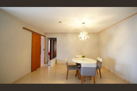 Apartamento à venda com 141m², 3 quartos e 3 vagasSala