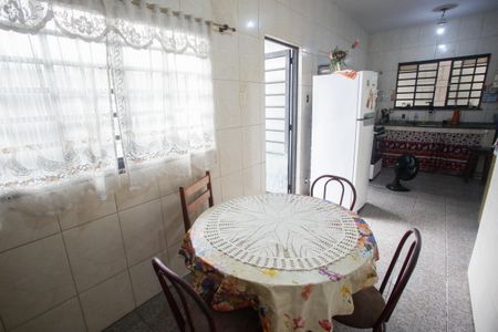 Casa à venda com 380m², 2 quartos e 1 vagaCopa