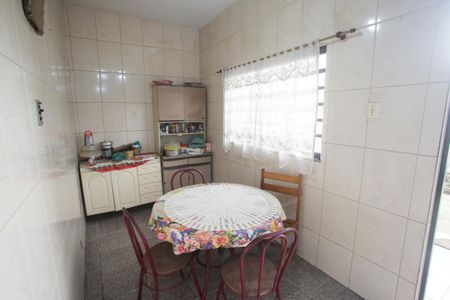 Casa à venda com 380m², 2 quartos e 1 vagaCopa
