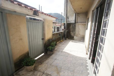 Casa à venda com 380m², 2 quartos e 1 vagaFrente da Casa