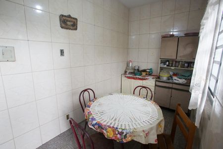 Casa à venda com 380m², 2 quartos e 1 vagaCopa