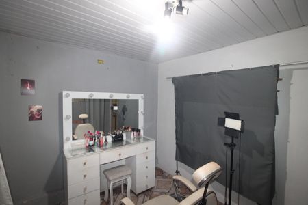 Casa à venda com 120m², 5 quartos e 2 vagasCasa 3 - Quarto 5