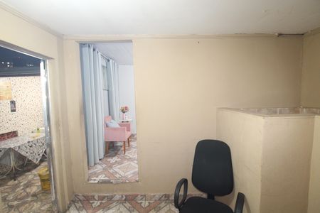 Casa à venda com 120m², 5 quartos e 2 vagasCasa 3 - Quarto 4