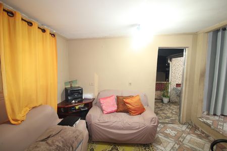 Casa à venda com 120m², 5 quartos e 2 vagasCasa 3 - Quarto 4