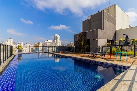 Apartamento à venda com 38m², 1 quarto e sem vaga Apartamento à venda com 38m², 1 quarto e sem vagaPiscina