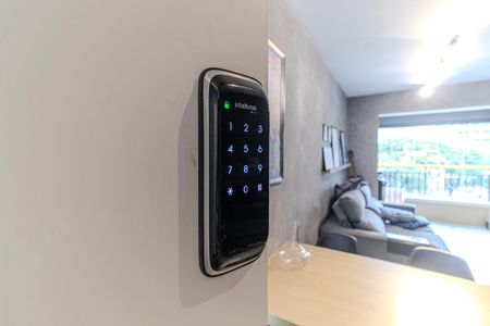 Apartamento à venda com 38m², 1 quarto e sem vaga Apartamento à venda com 38m², 1 quarto e sem vagaFechadura Eletrônica