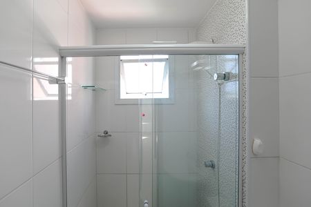 Apartamento para alugar com 57m², 3 quartos e 1 vagaBanheiro 
