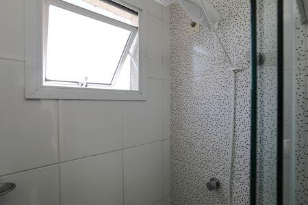 Apartamento para alugar com 57m², 3 quartos e 1 vagaBanheiro 