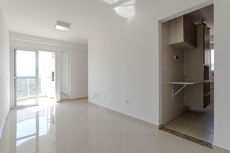 Sala  de apartamento para alugar com 3 quartos, 57m² em Jardim Sao Pedro, Mogi das Cruzes