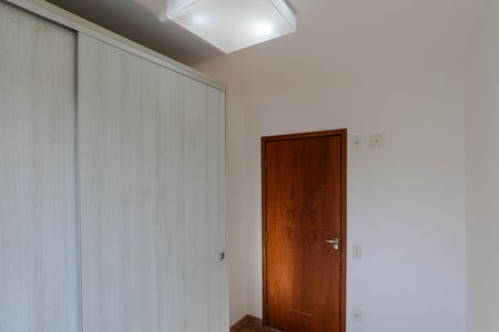 Apartamento para alugar com 57m², 3 quartos e 1 vagaQuarto 2