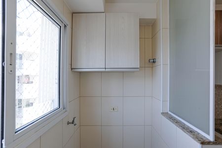 Apartamento para alugar com 57m², 3 quartos e 1 vagaÁrea de Serviço