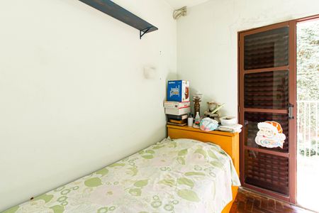 Casa à venda com 180m², 3 quartos e 2 vagas Casa à venda com 180m², 3 quartos e 2 vagasQuarto 3