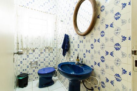 Casa à venda com 180m², 3 quartos e 2 vagas Casa à venda com 180m², 3 quartos e 2 vagasLavabo