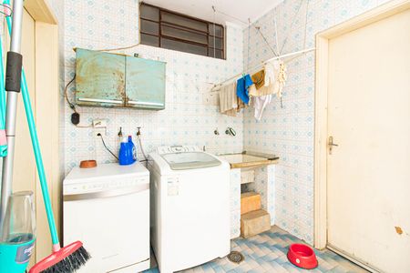 Casa à venda com 180m², 3 quartos e 2 vagas Casa à venda com 180m², 3 quartos e 2 vagasÁrea de Serviço