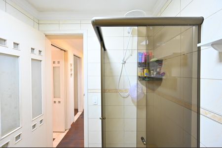 Apartamento à venda com 68m², 2 quartos e 1 vagaBanheiro Social