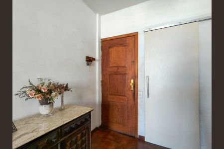 Apartamento à venda com 80m², 2 quartos e sem vaga Apartamento à venda com 80m², 2 quartos e sem vagaEntrada