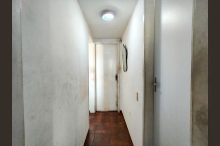 Apartamento à venda com 80m², 2 quartos e sem vaga Apartamento à venda com 80m², 2 quartos e sem vagaCorredor