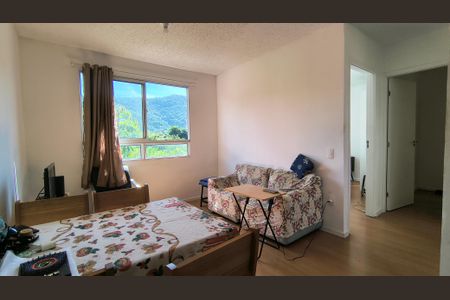 Sala de apartamento à venda com 2 quartos, 45m² em Vargem Pequena, Rio de Janeiro