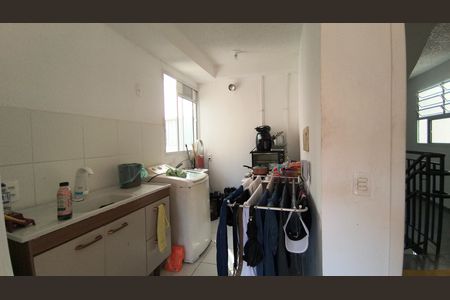Apartamento para alugar com 45m², 2 quartos e 3 vagas Apartamento para alugar com 45m², 2 quartos e 3 vagasCozinha e Área de Serviço
