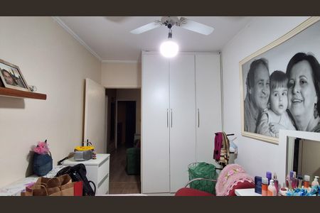 Casa à venda com 173m², 3 quartos e 2 vagasQuarto 1