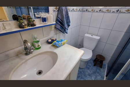 Casa à venda com 173m², 3 quartos e 2 vagasBanheiro Social 