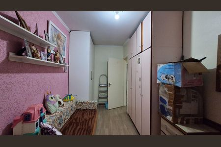 Casa à venda com 173m², 3 quartos e 2 vagasQuarto 2