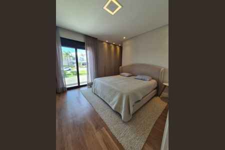 Casa de condomínio à venda com 450m², 4 quartos e 5 vagas Casa de condomínio à venda com 450m², 4 quartos e 5 vagasFoto 35