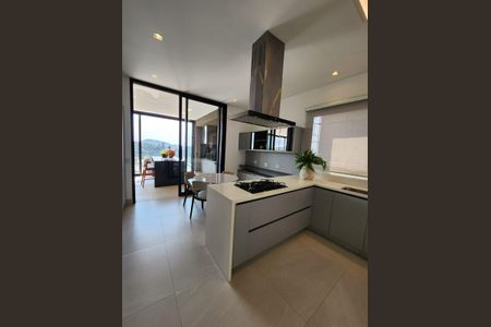 Casa de condomínio à venda com 450m², 4 quartos e 5 vagas Casa de condomínio à venda com 450m², 4 quartos e 5 vagasFoto 16